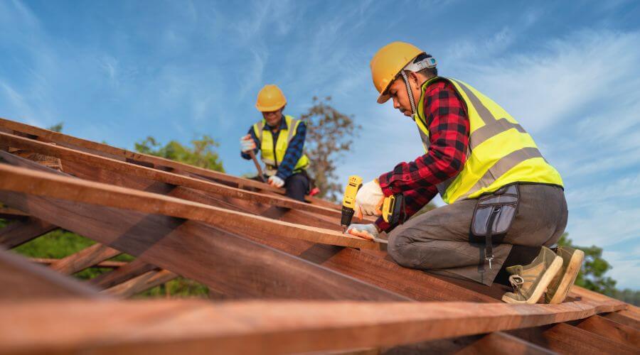 Professional Flat Roofing Installation services in Gilman, WI